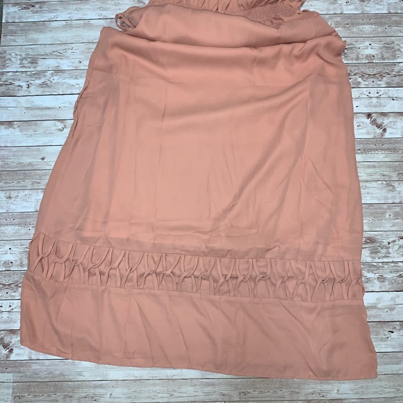 Esley Peach Maxi Dress - Picture 5 of 8